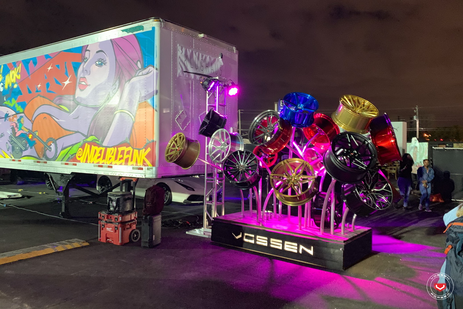 lamborghini urus art basel 21 Lamborghini Urus Gets Treated As A Blank Canvas For Art’s Sake