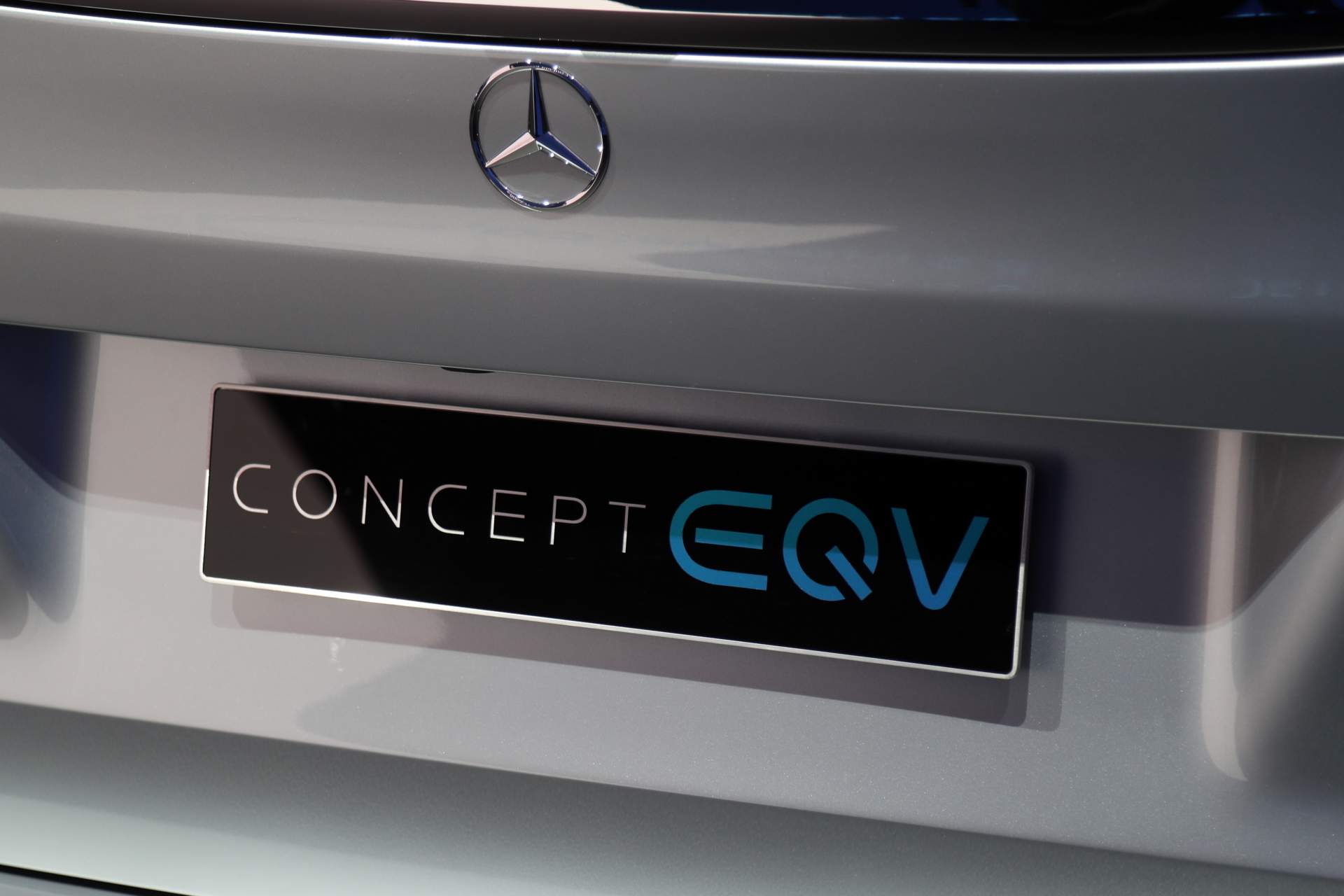 Mercedes-Benz Concept EQV 16 Mercedes Concept EQV Heralds Electric V-Class Arriving This Fall