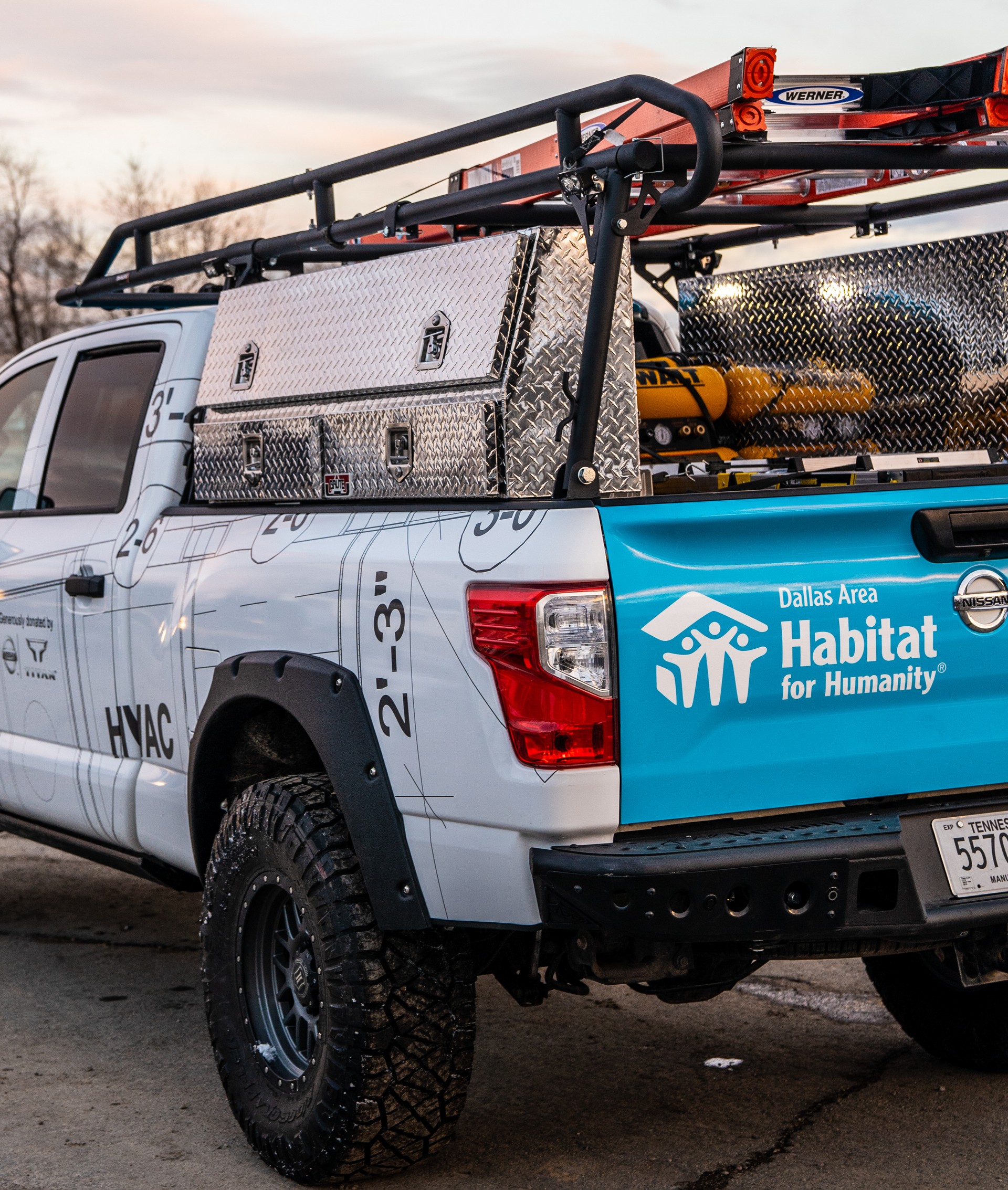 Nissan Titan Ultimate Work Truck-6 Nissan Ultimate Work Titan Is A One-Off Truck For Home Builders