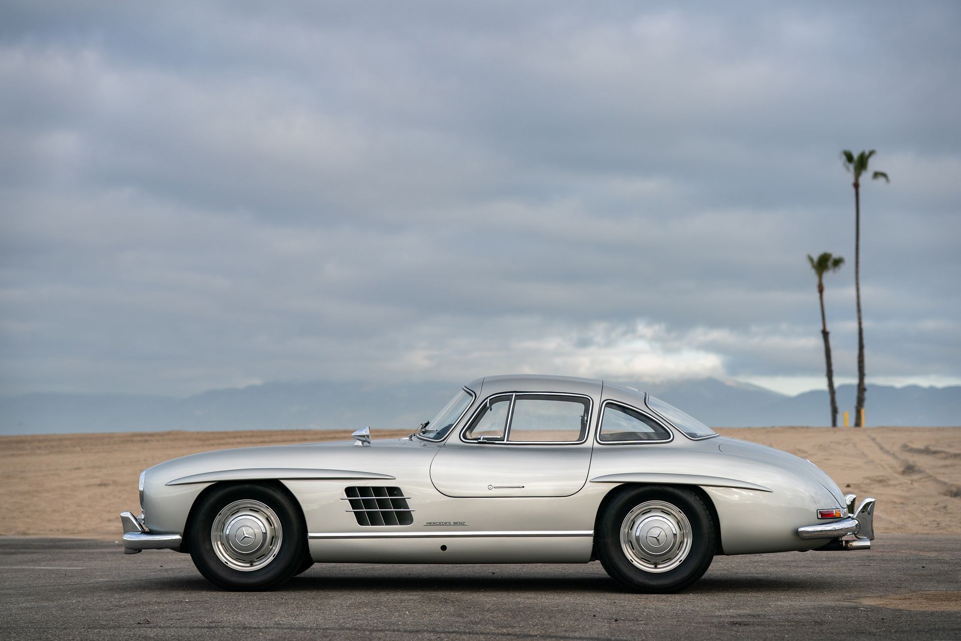 1955-Mercedes-Benz-300SL-6 Maroon 5’s Adam Levine Auctioning Off His Mercedes-Benz 300 SL Gullwing