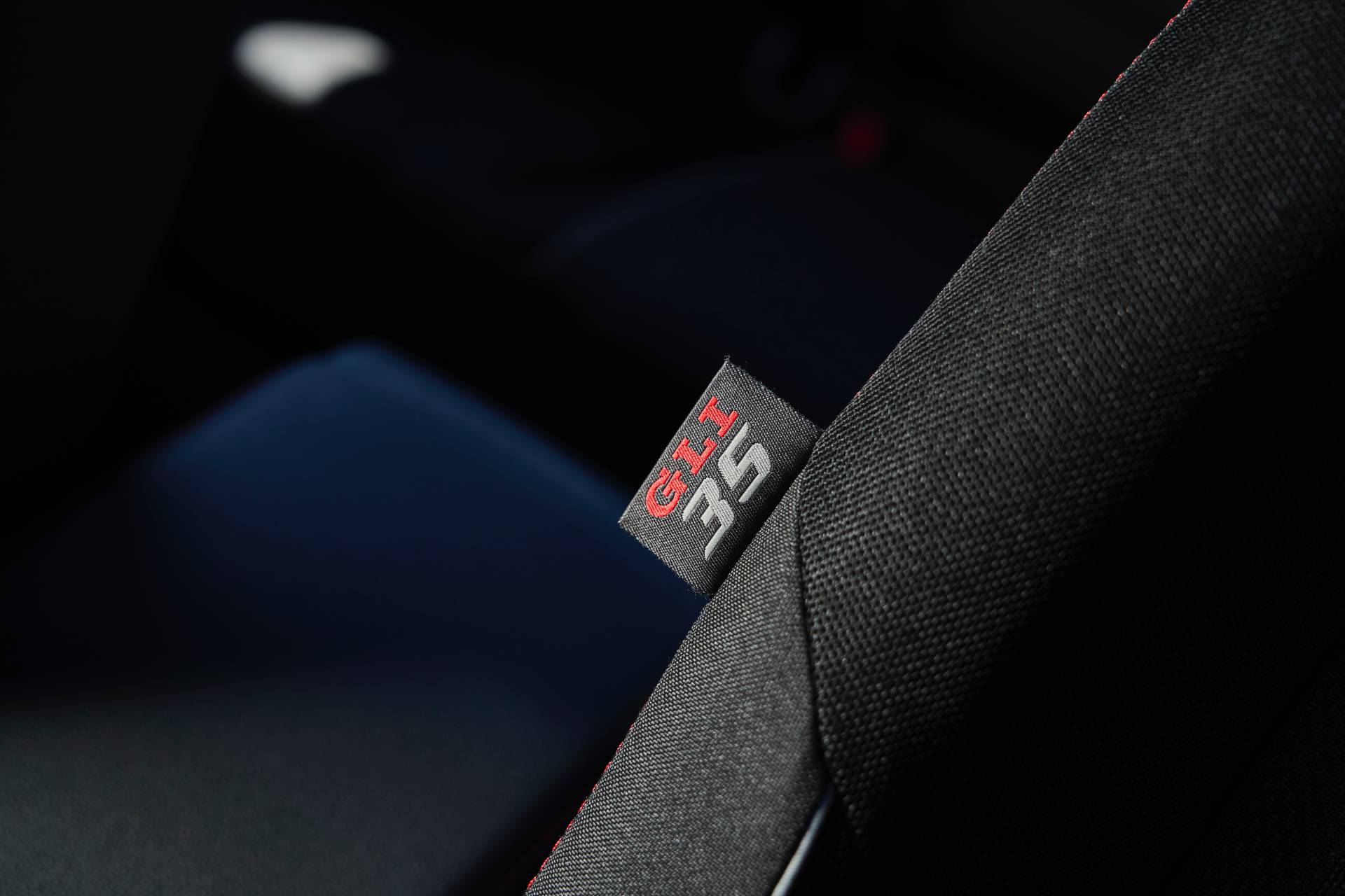 2019 VW Jetta GLI 35th Anniversary Edition 7 Huge 2019 VW Jetta GLI Gallery Helps You Choose Your Favorite Model