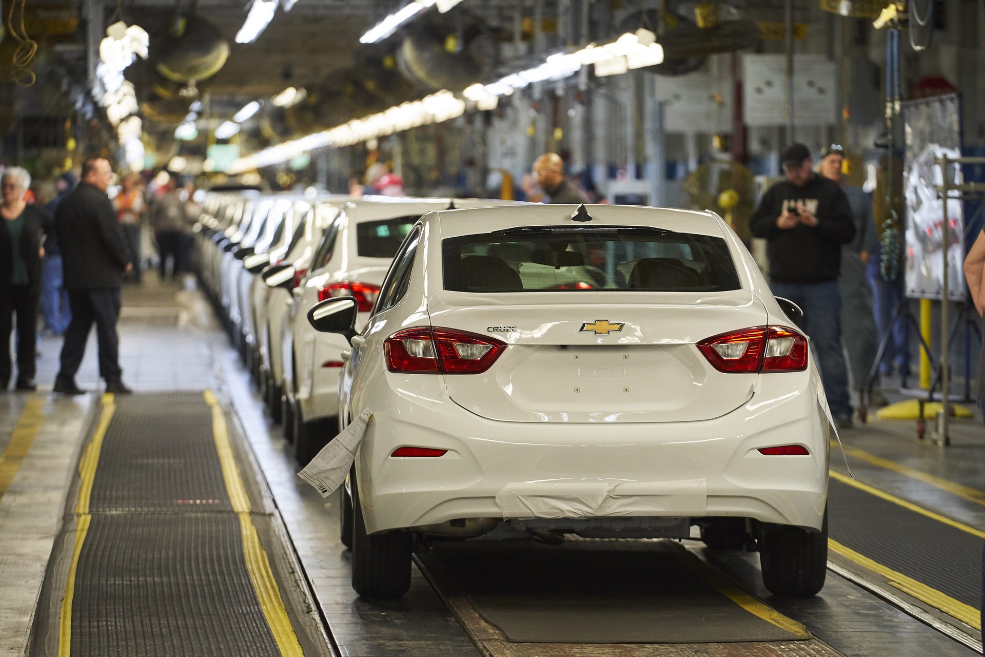 GM-Lordstown-4 Businessman Wanted To Buy Thousands Of Cruzes To Keep Lordstown Plant Open