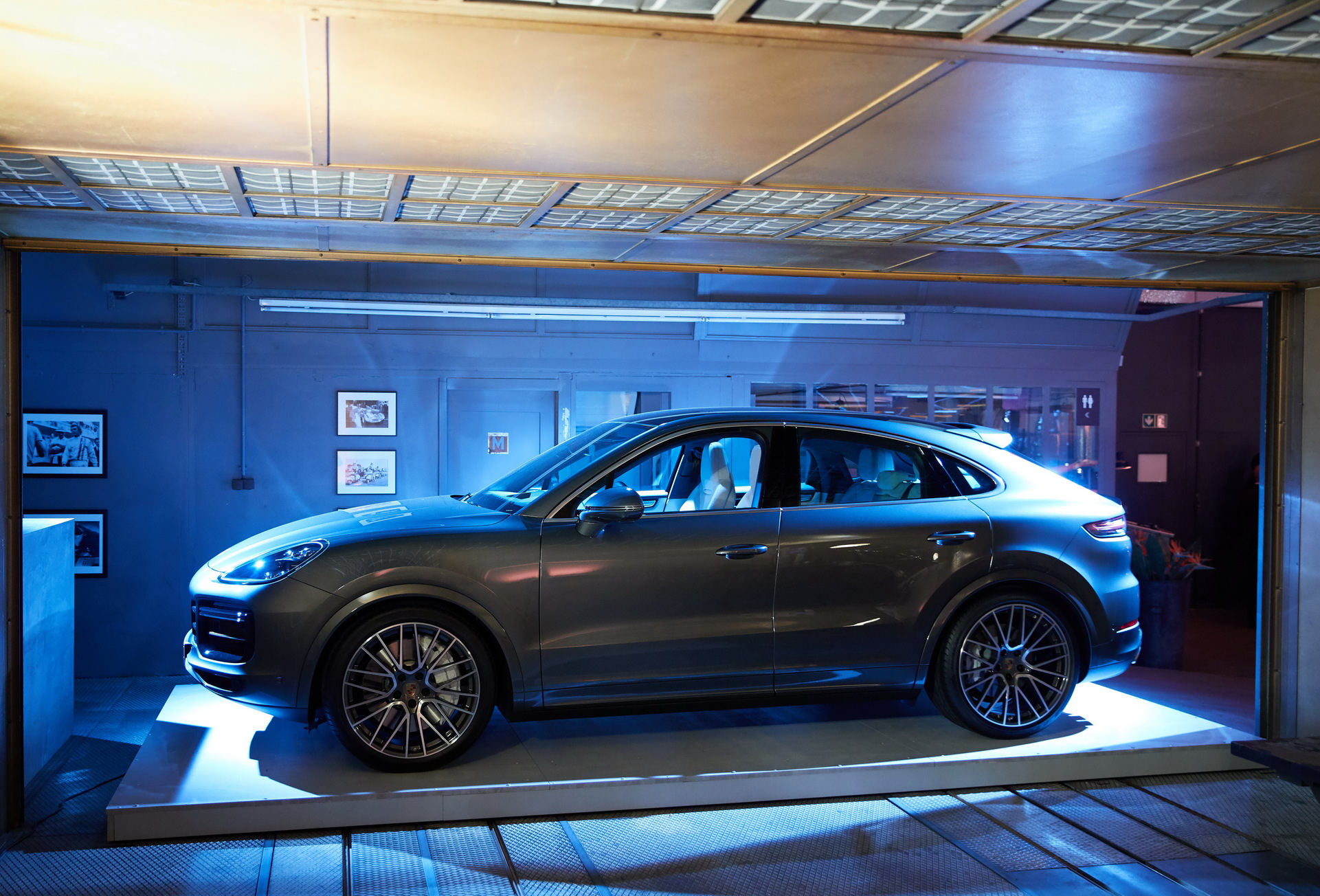 2020 Porsche Cayenne Coupe 02 Porsche Cayenne Coupe Is What The Cayenne Should’ve Been In The First Place (70 Photos, Videos)