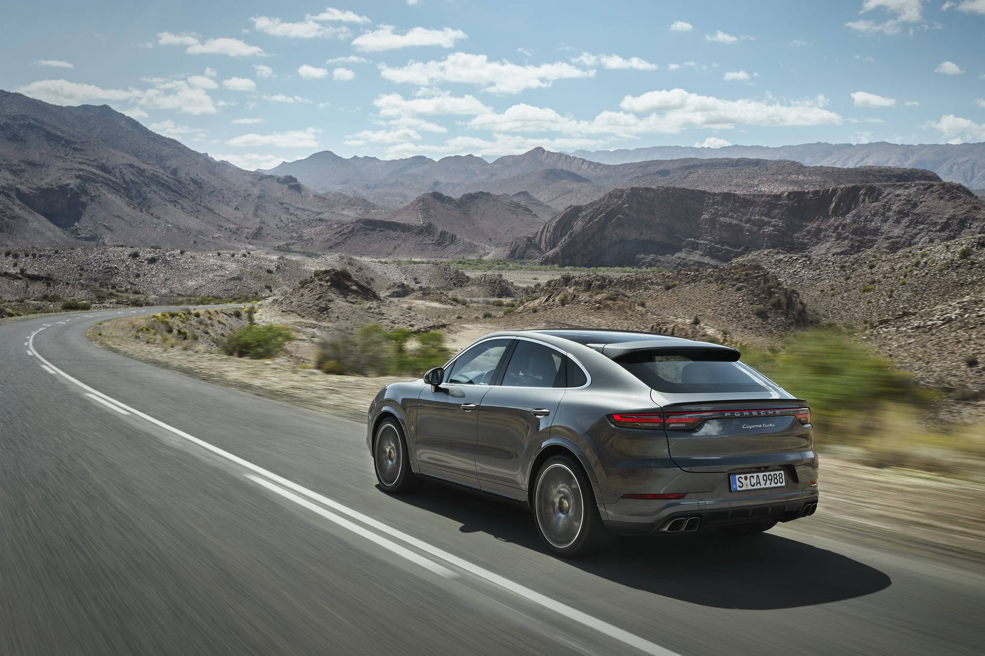 Porsche Cayenne Coupe 7 Porsche Cayenne Coupe Is What The Cayenne Should’ve Been In The First Place (70 Photos, Videos)