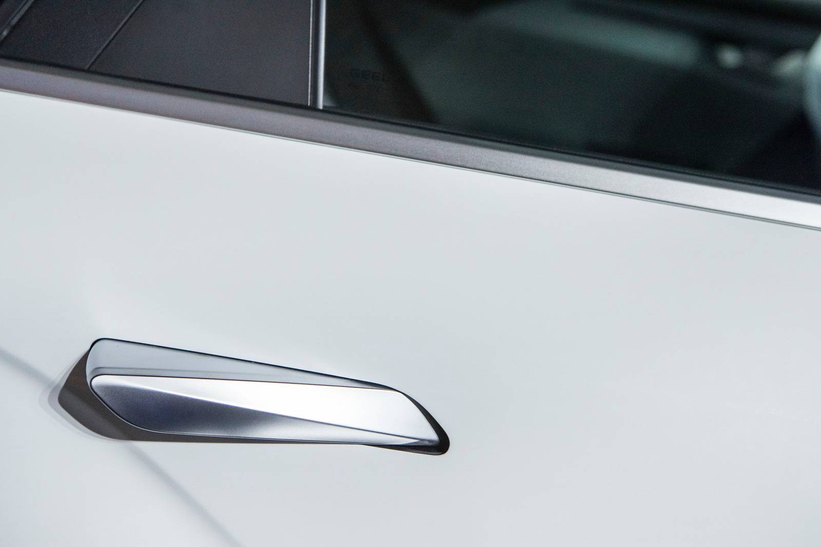 Geely GE11 global electric sedan 16 Geely GE11 Global EV Officially Previewed, Reveals High-Tech Interior