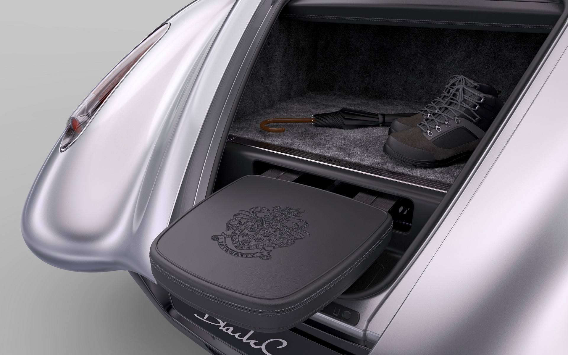 Eadon Green-40 After The Corvette, Eadon Green Coachbuilds A Ghostly Rolls Royce