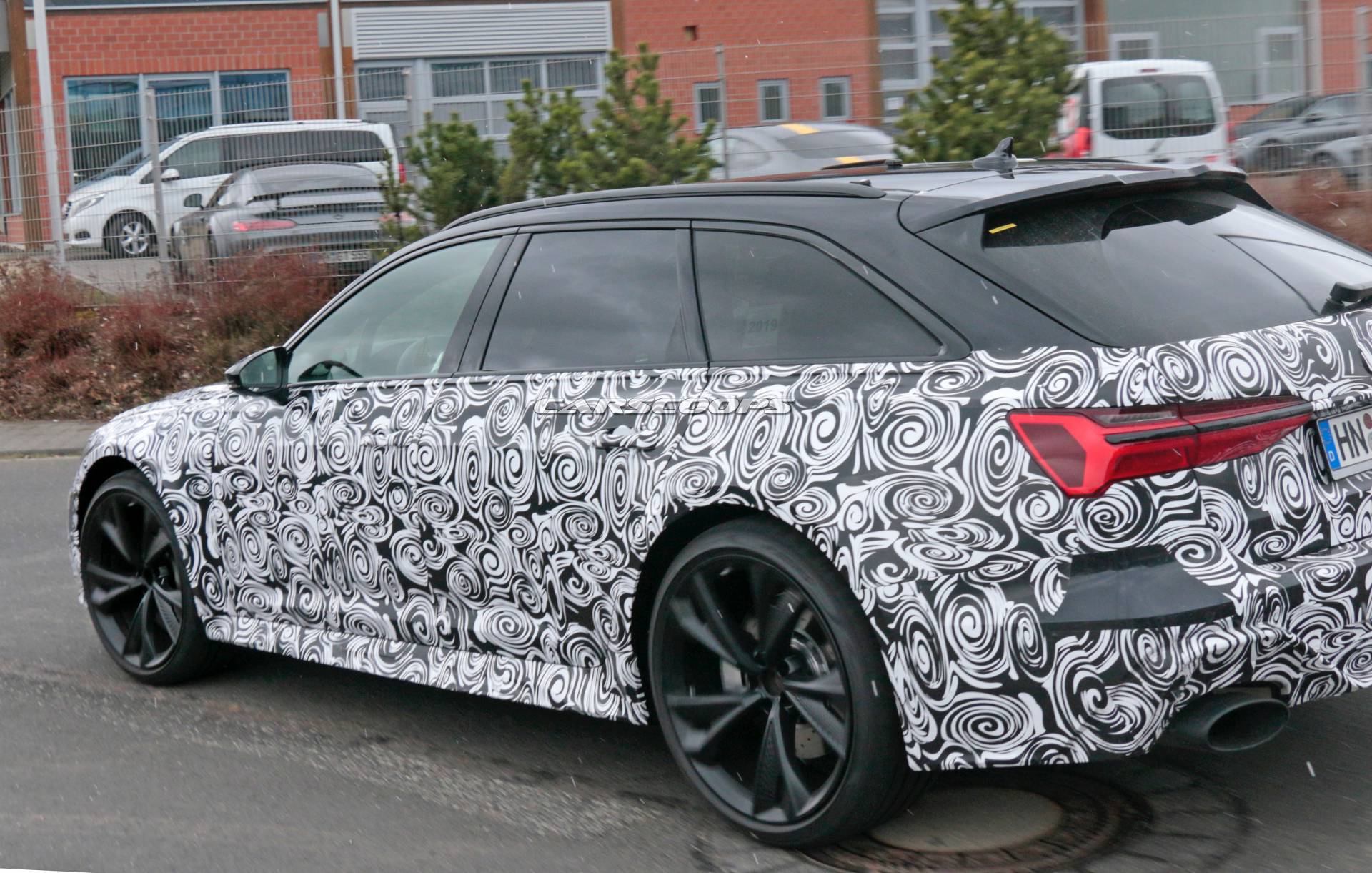 2020 Audi RS6 Avant spy shots 6 2020 Audi RS6 Avant Introduces Us To Final Production Body, Unique Headlights