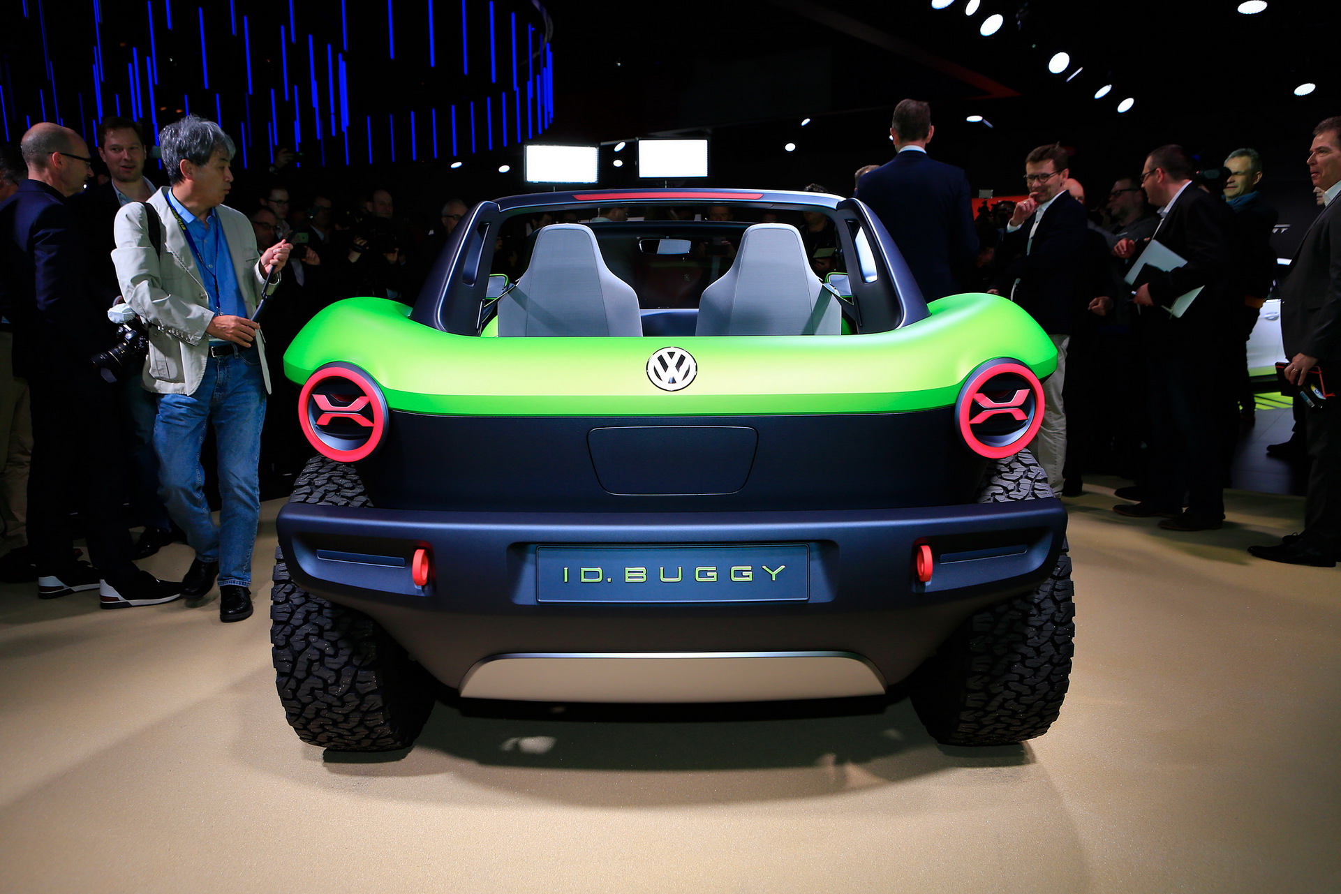 VW ID Buggy 5 VW ID Buggy Concept Is A Modern Day Meyers Manx