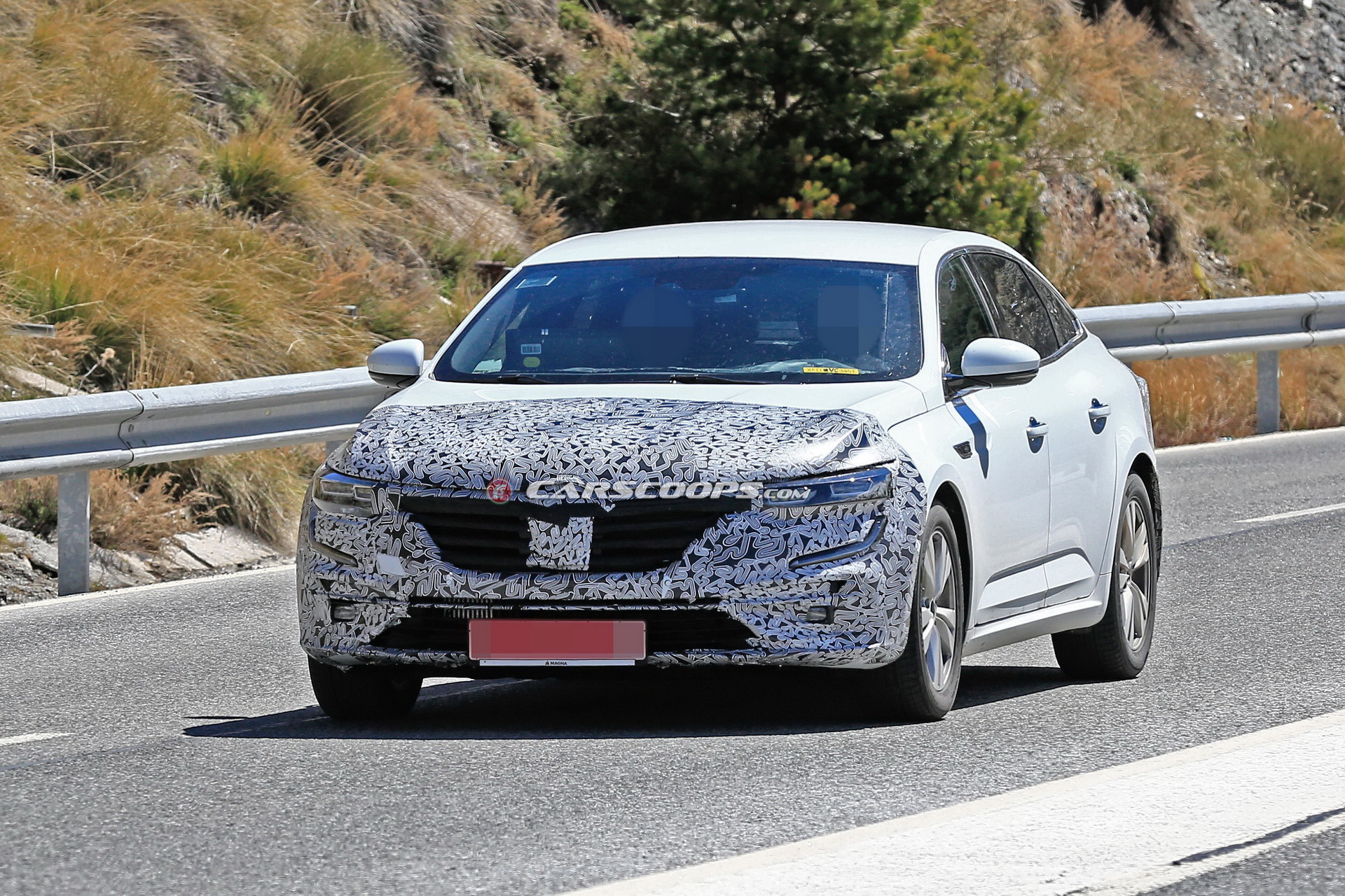 2020 Renault Talisman 1 (2) 2020 Renault Talisman Getting A Mild Mid-Life Makeover