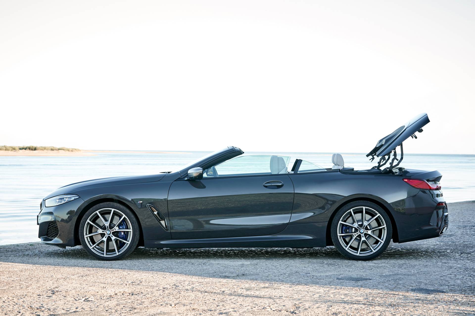 2019 BMW 8 Series Convertible 27 Get To Know The 2019 BMW 8 Series Convertible In 98 New Photos