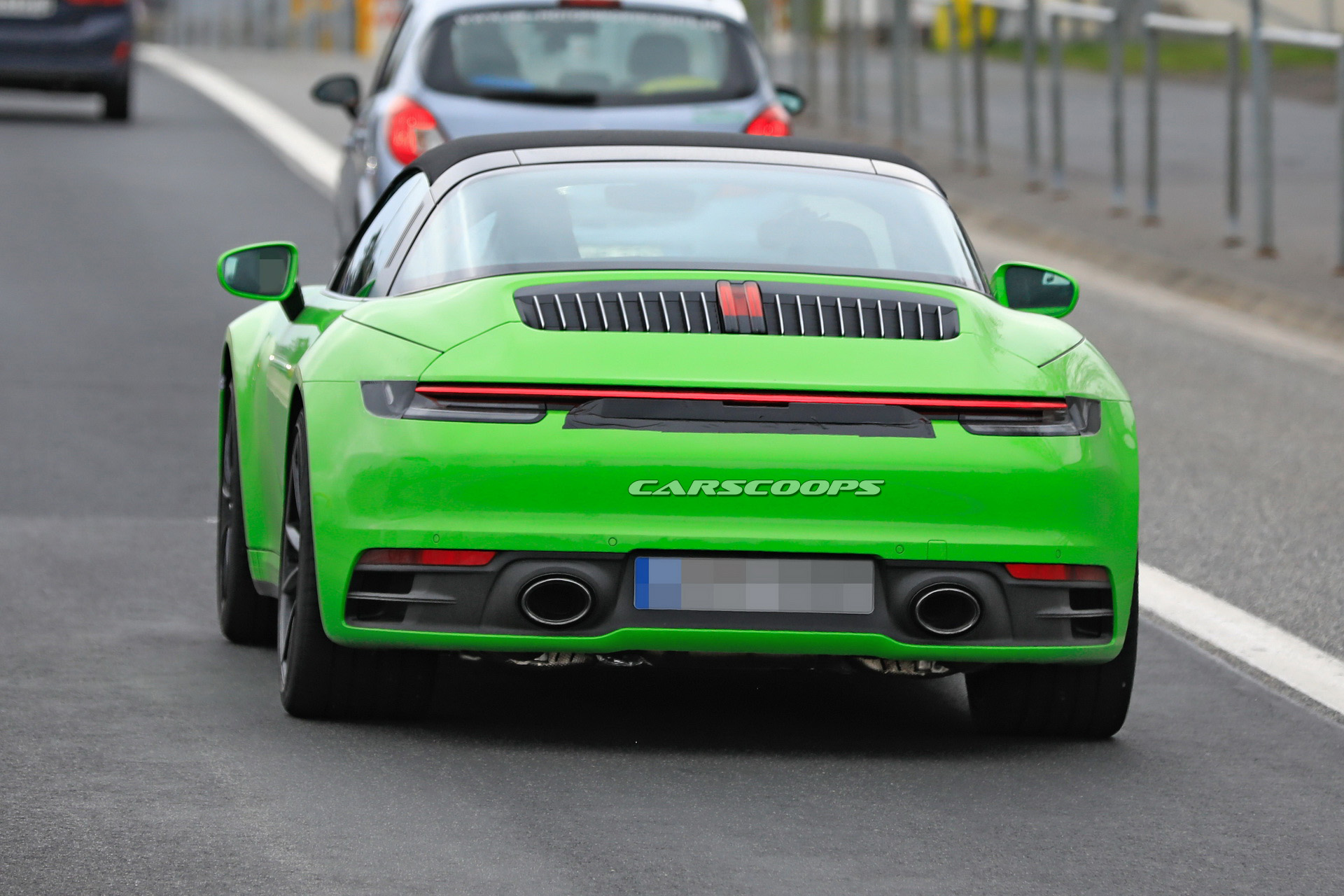 2020 porsche 911 targa spy shots 36 2020 Porsche 911 Targa With Removable Top Photographed Undisguised In Red Too