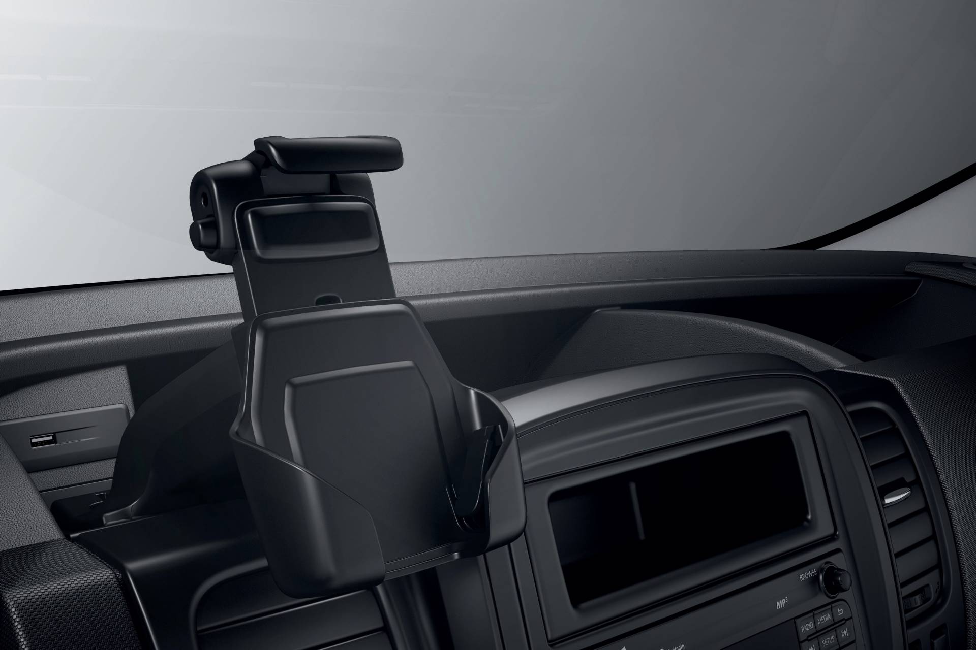 2019MY Renault Trafic van facelift 2 Restyled Renault Master And Trafic Get New Faces, Updated Engines And New Tech