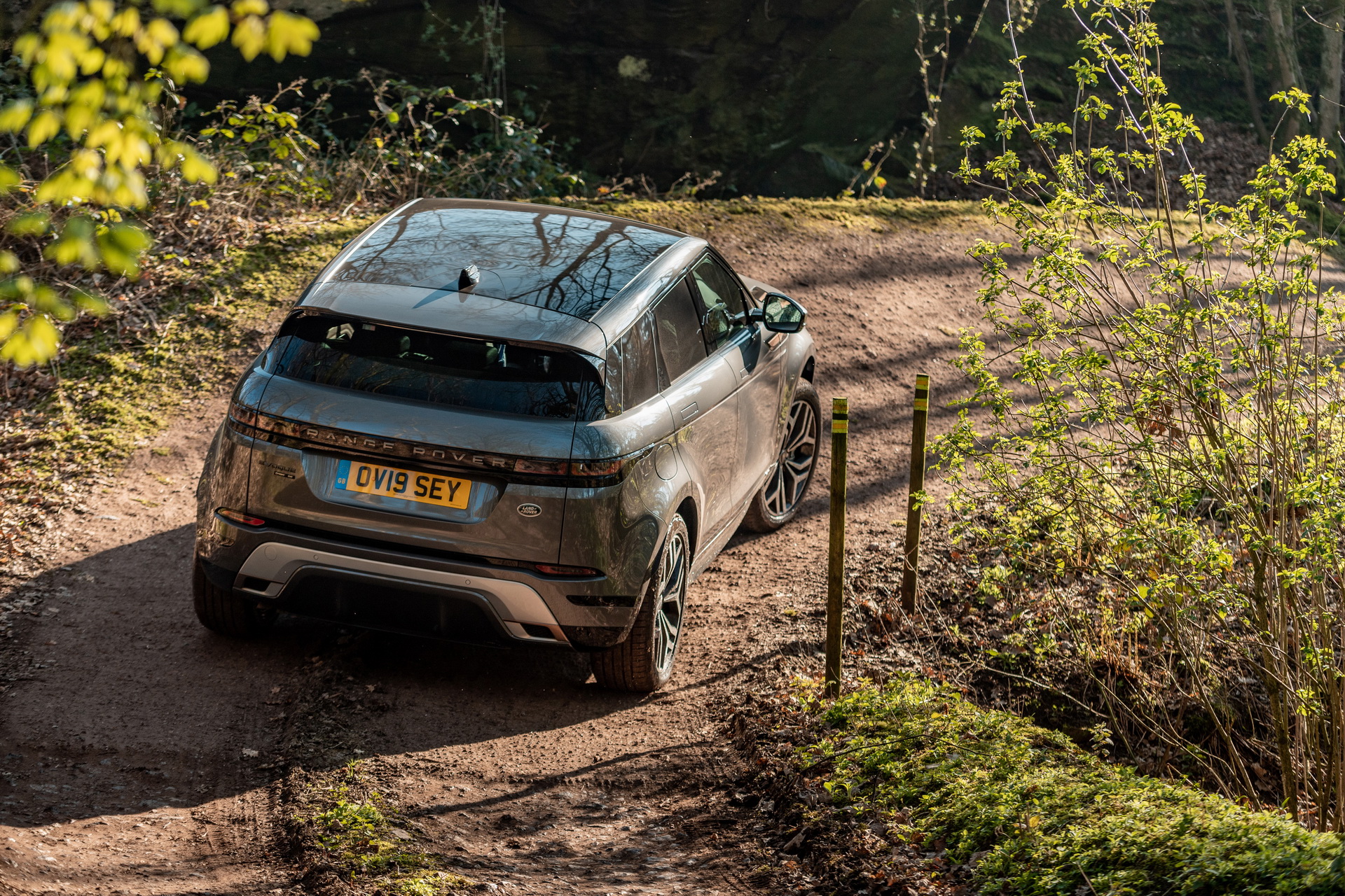 Range-Rover-Evoque-30 Range Rover Evoque Is The First Premium Compact SUV To Pass 2020 RDE2 Emission Rules