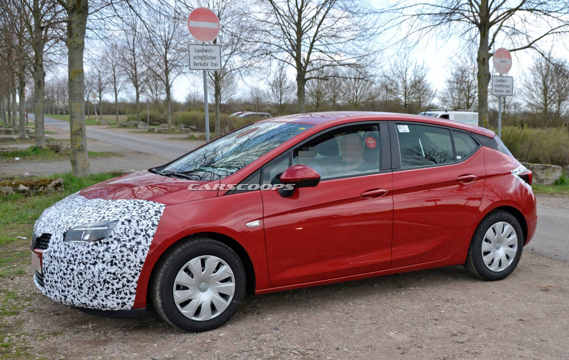 2020 Opel:Vauxhall Astra facelift spy shots 16 2019 Opel Astra Facelift Drops Some Camo, Updates Are Still Hard To Spot