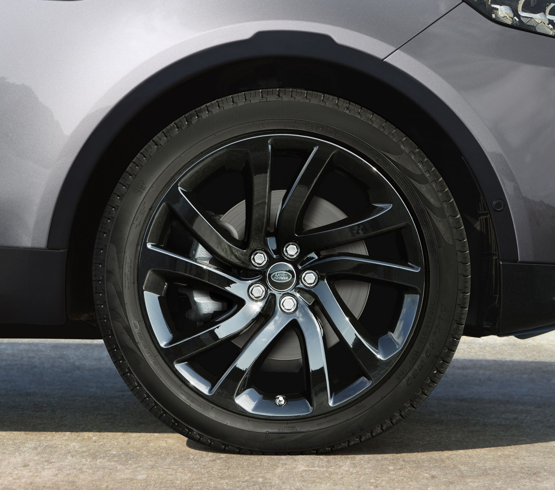 2019 Land Rover Discovery Landmark Edition 10 Land Rover Discovery Landmark Edition Marks 30 Years Of Adventure