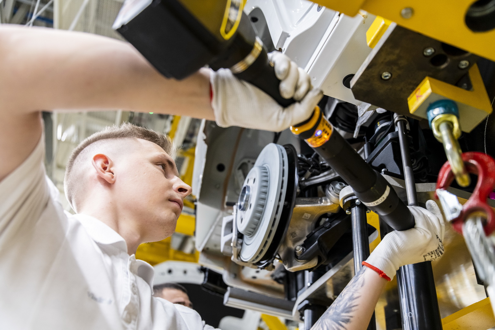 mercedes moscow factory russia 8 Vladimir Putin Inaugurates First Mercedes-Benz Factory In Russia