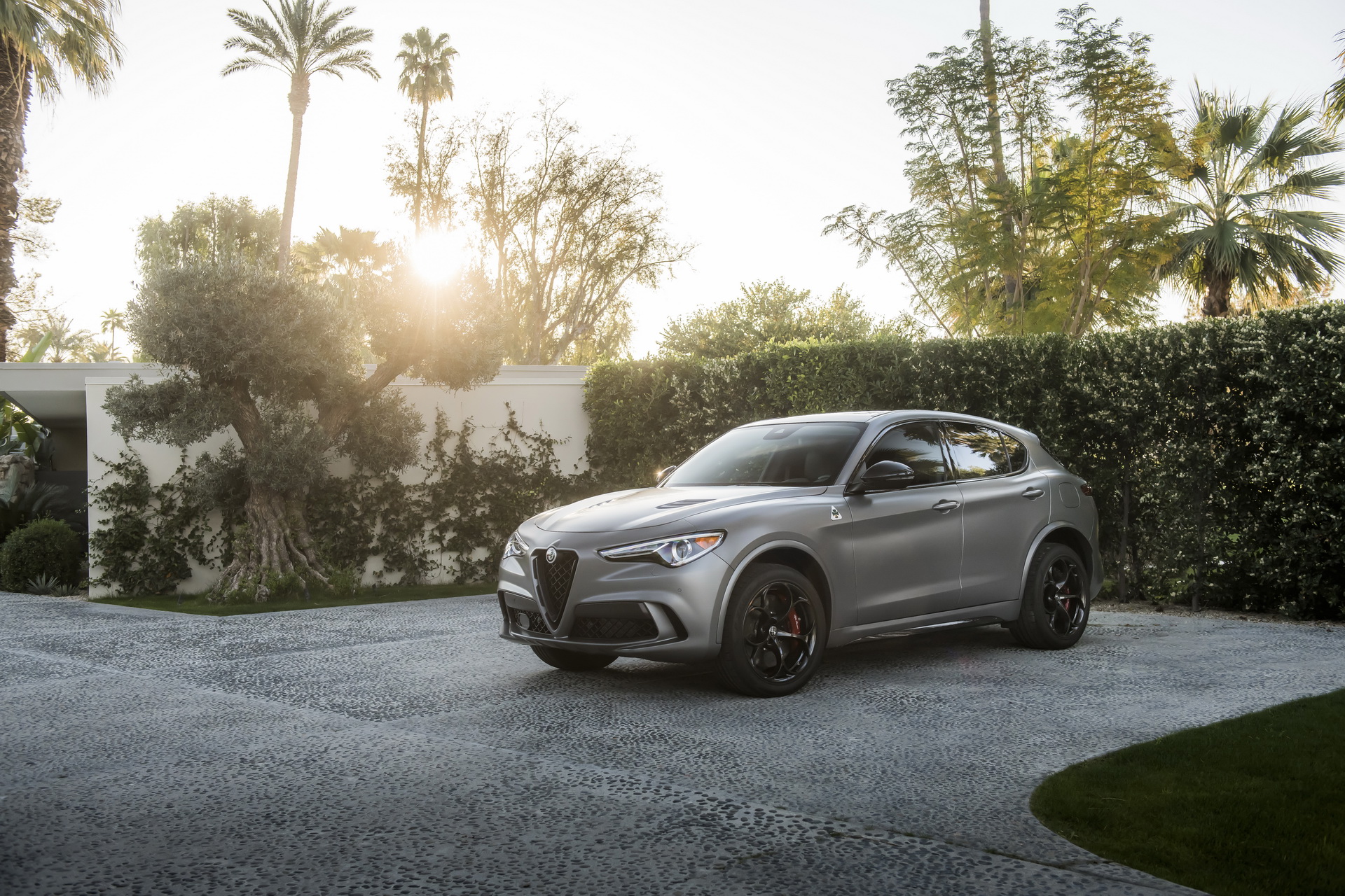 Alfa-Romeo-Giulia-Stelvio-NRing-NY-35 North America’s Getting 110 Alfa Romeo Giulia & Stelvio Quadrifoglio NRing Editions