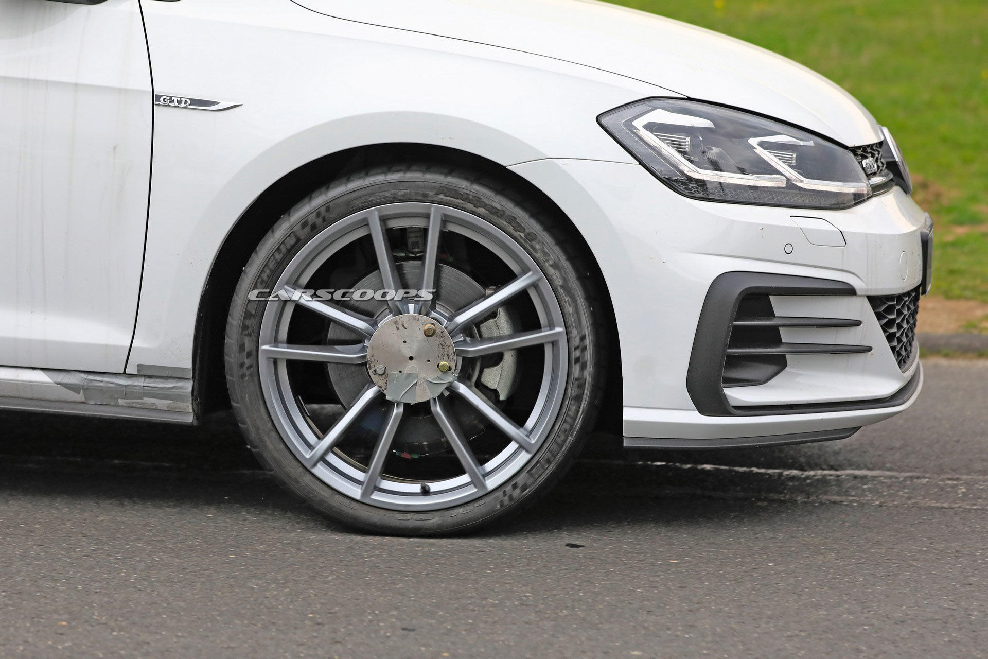 VW Brake Dust Particle Filter VW Begins Testing Brake Dust Particle Filters In Its Quest To Reduce Emissions