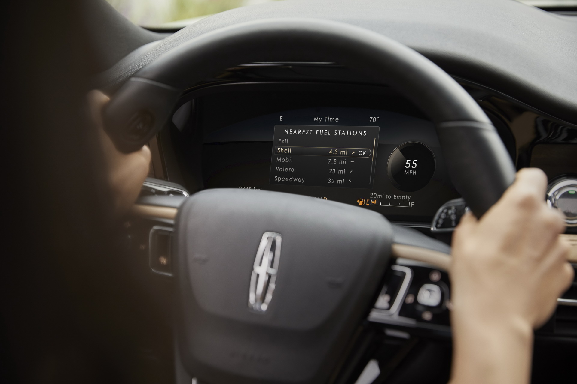 2020 Lincoln Corsair 44 2020 Lincoln Corsair Takes Off With A Cool Name, Elegant Styling And Up To 280HP