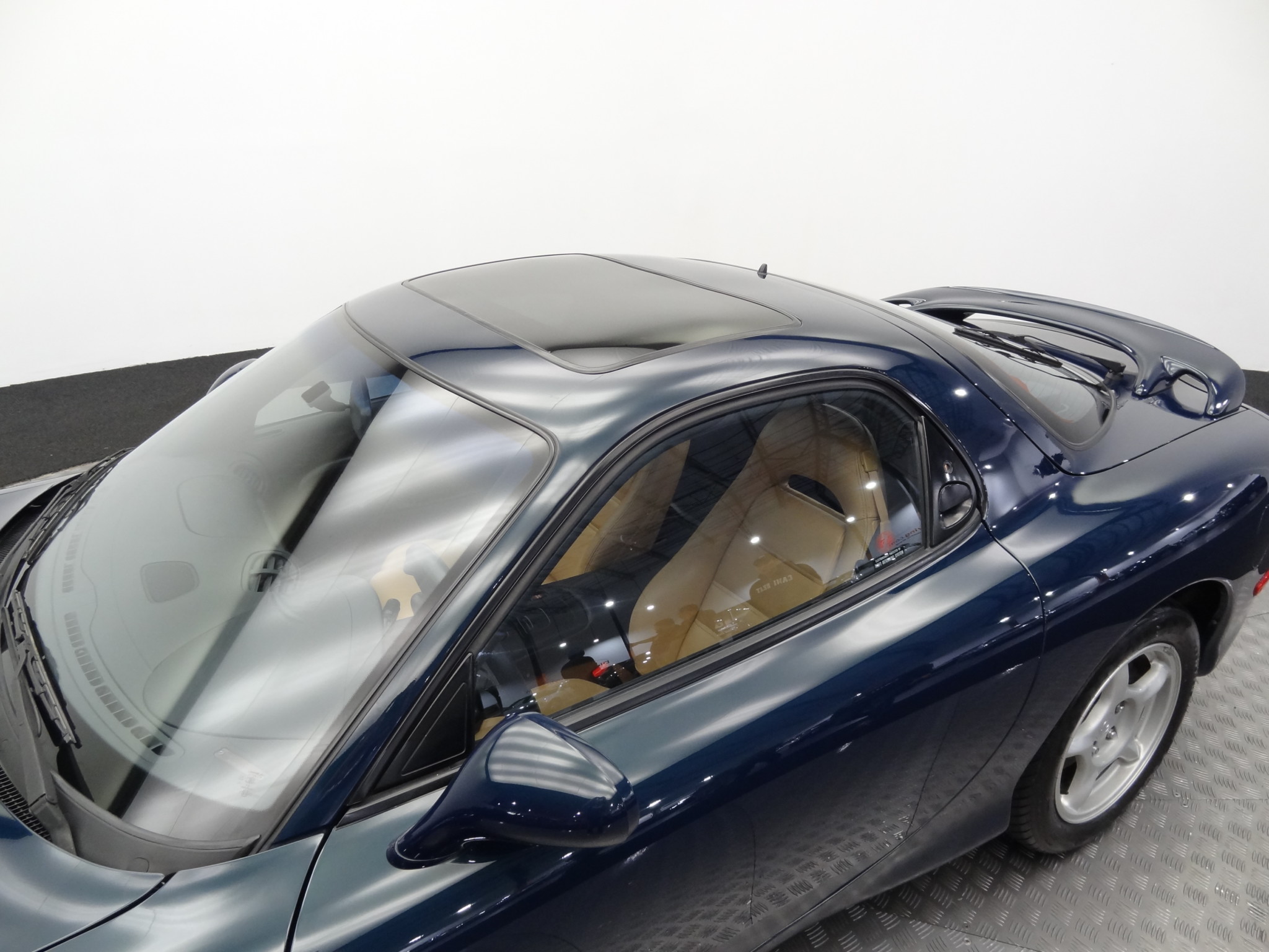 Mazda RX-7 16 This Low-Mileage 1994 Mazda RX-7 Is On Track To Sell For Over $100k