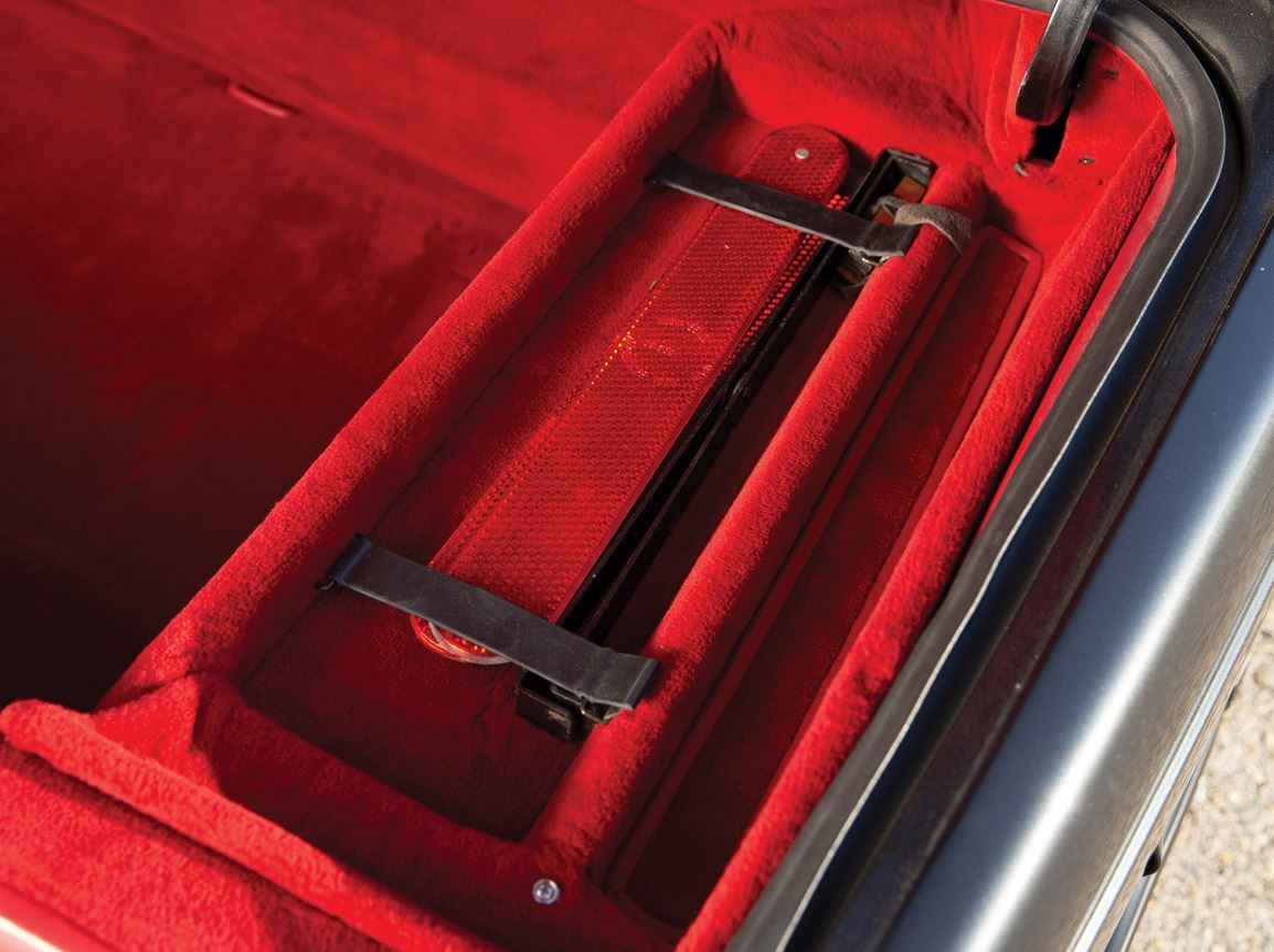 1987 bmw alpina b7 turbo coupe auction 22 Super-Rare 1987 BMW Alpina B7 Turbo Coupe Is Begging To Empty Your Bank Account