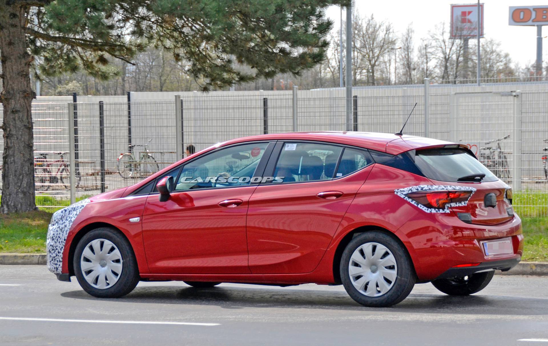 2020 Opel:Vauxhall Astra facelift spy shots 9 2019 Opel Astra Facelift Drops Some Camo, Updates Are Still Hard To Spot