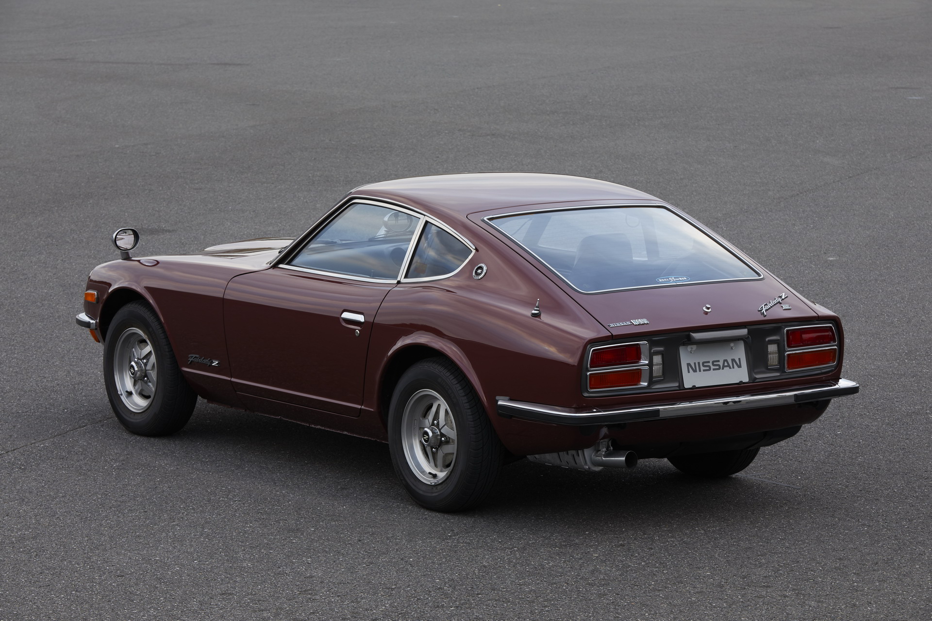2020 Nissan 370Z 50th Anniversary Edition Gets ’70s-era 240Z Throwback Color Scheme