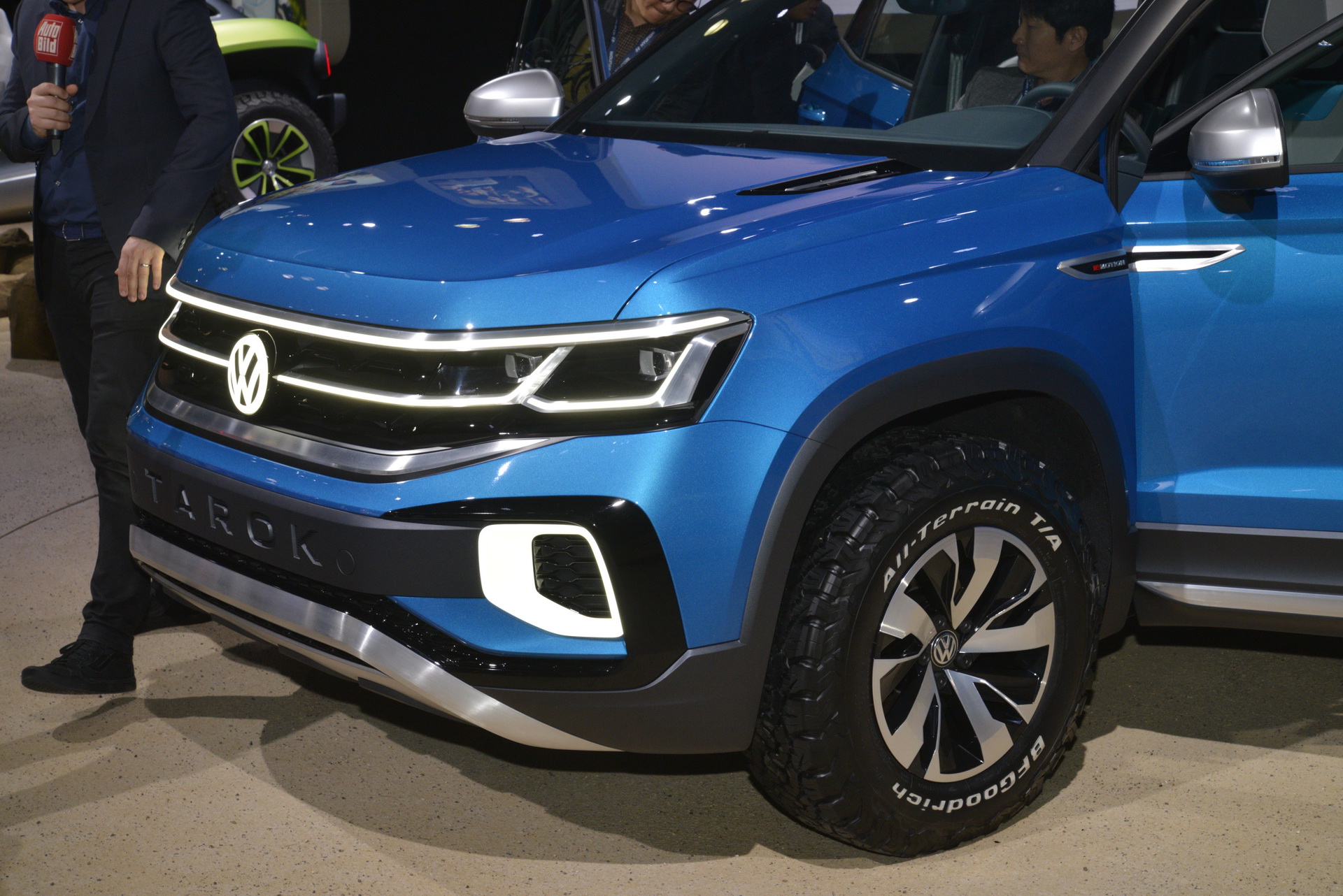 vw tarok pickup concept ny livepics 20 Should VW Build The Tarok Pickup For North America?