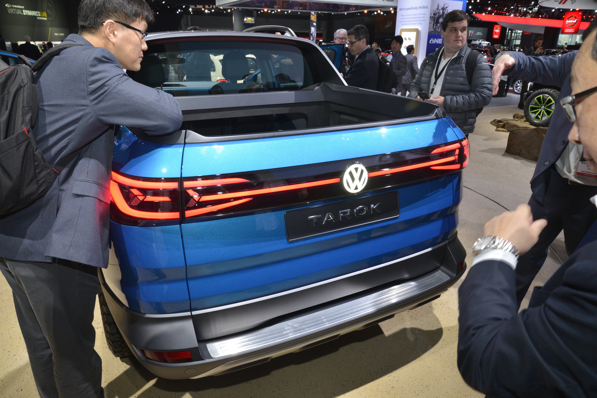 vw tarok pickup concept ny livepics 8 Should VW Build The Tarok Pickup For North America?