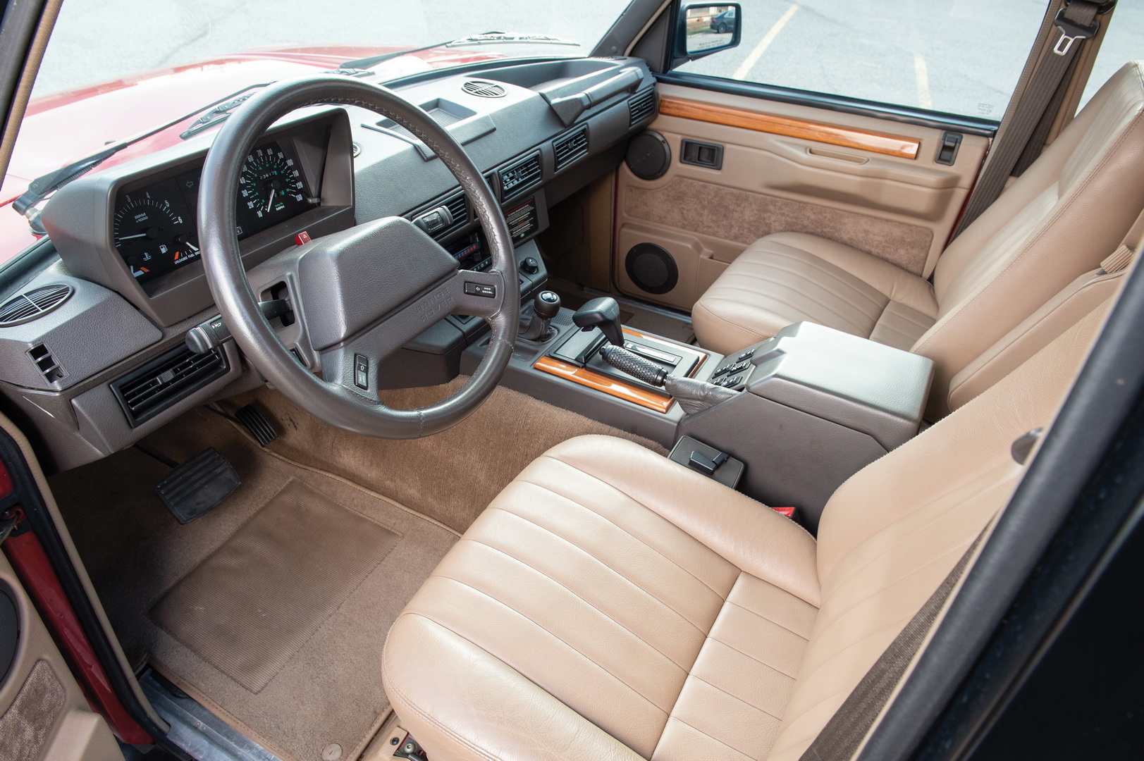 1992-Land-Rover-Range-Rover_3 Amazing 140+ Classic Car Collection Coming Up For Auction – Take Your Pick