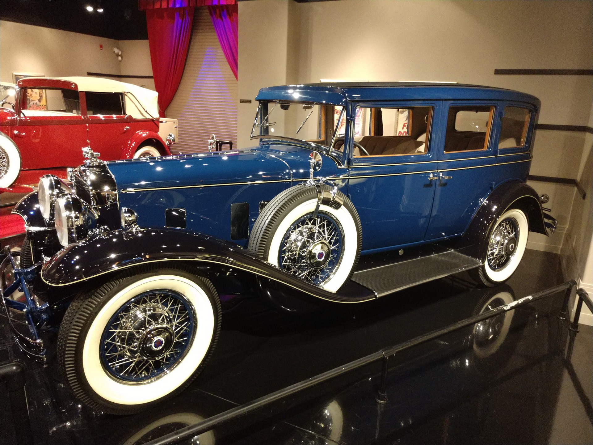 Gateway Auto Museum-18 Road Trip: Gateway Auto Museum Is A Tribute To American Luxury And Performance