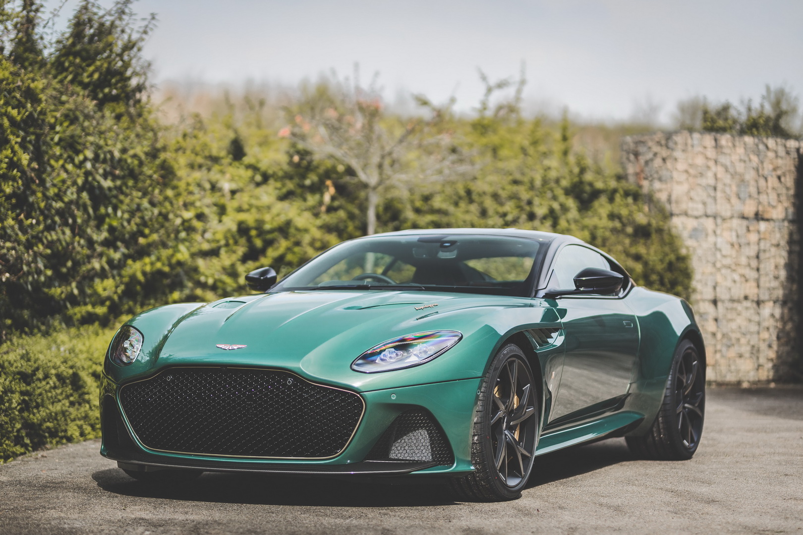 2019 aston martin dbs 59 edition 2 Aston Martin DBS 59 Honors 1959 24 Hours Of Le Mans 1-2