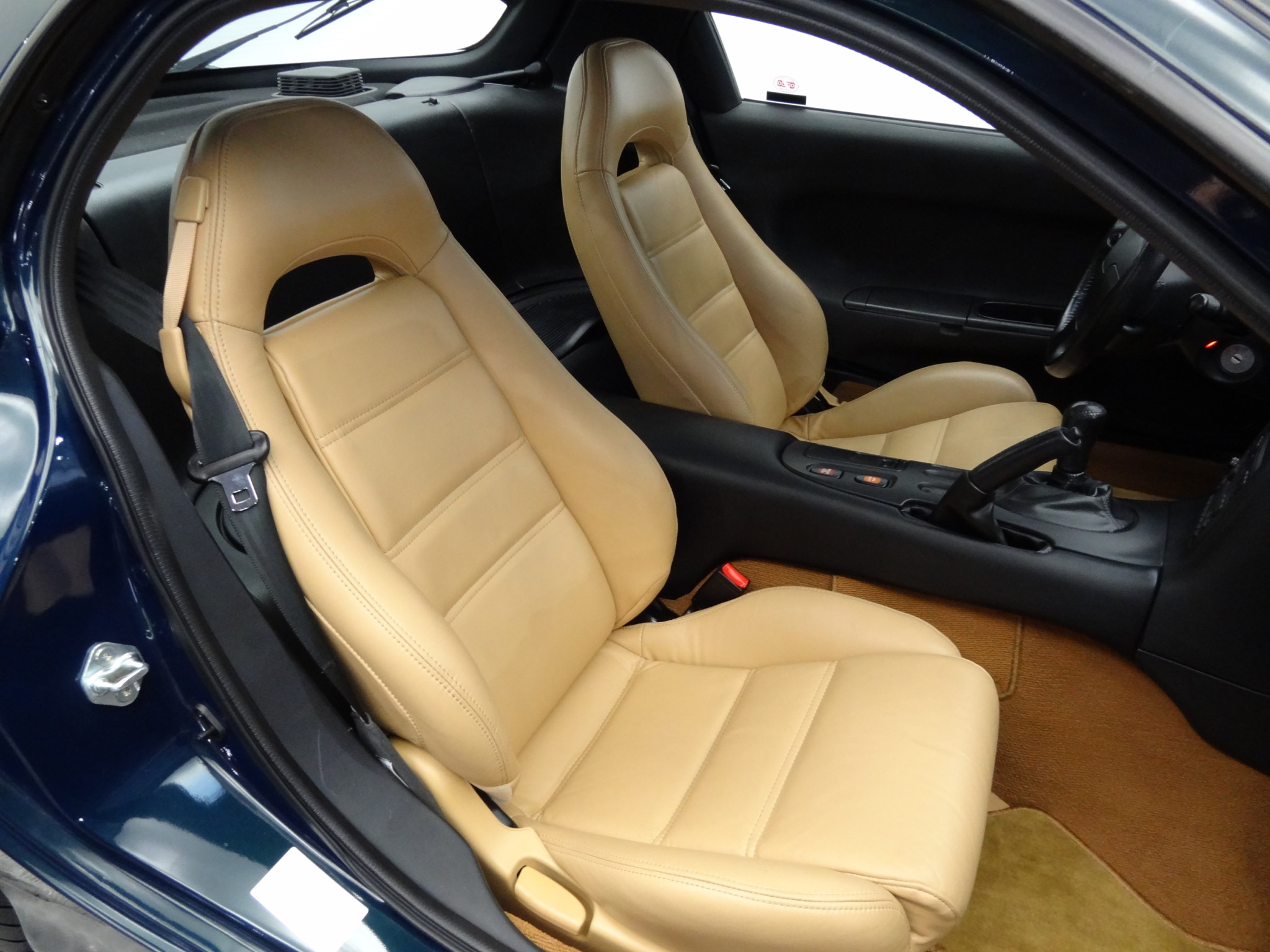 Mazda RX-7 24 This Low-Mileage 1994 Mazda RX-7 Is On Track To Sell For Over $100k