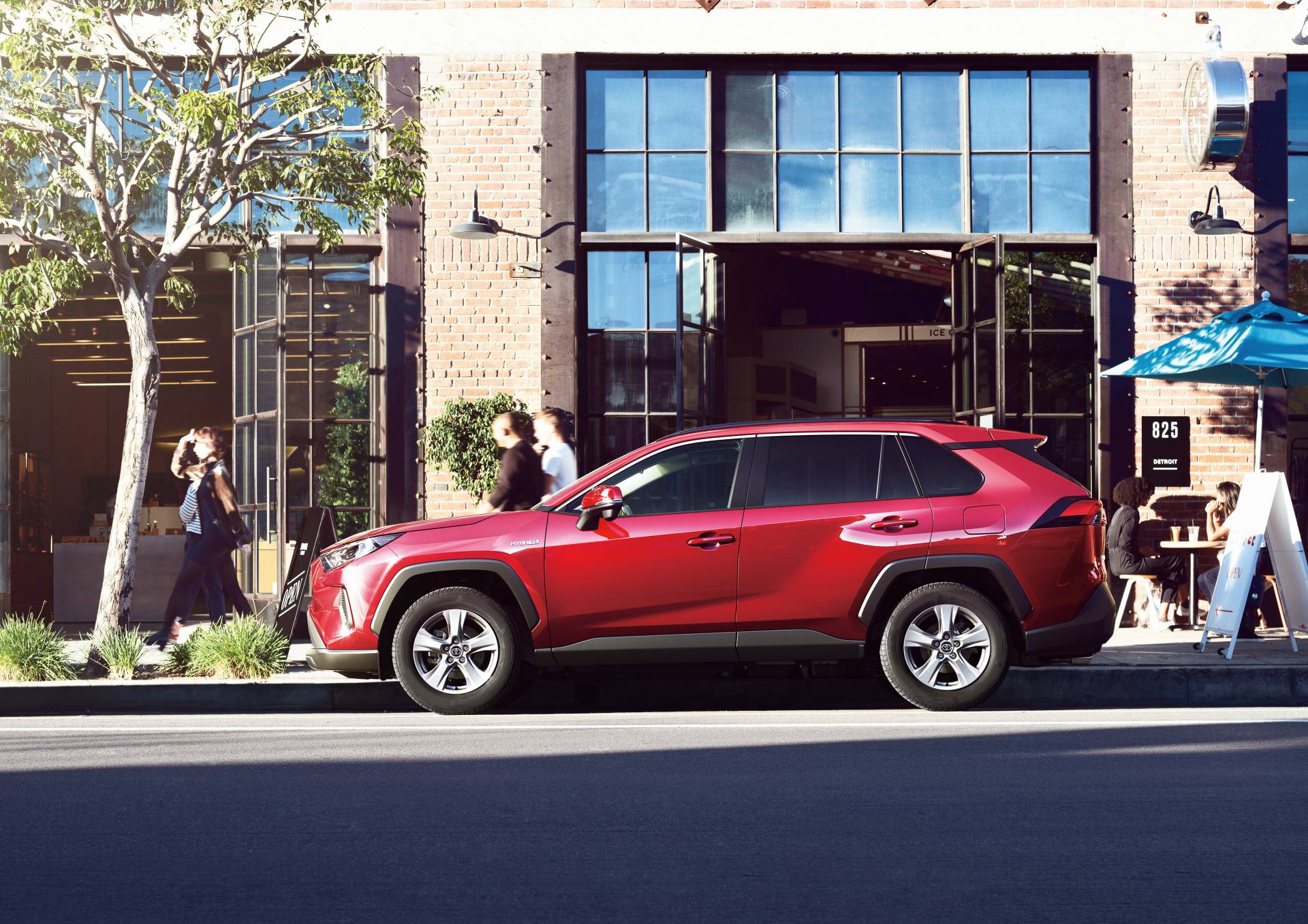 2019 Toyota RAV4 Japanese-spec 6 Japan’s 2019 Toyota RAV4 Debuts With 2.0L Gasoline Four, 2.5L Hybrid