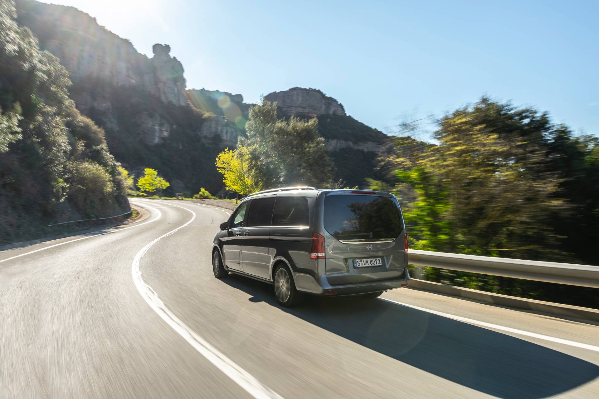 2019 Mercedes-Benz V-Class facelift 10 2019 V-Class: The Mercedes Of Minivans Reveals Updates In Mega Gallery