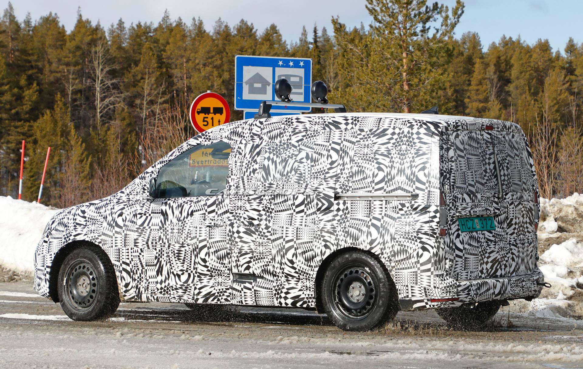 2021 VW Caddy spy shots 11 All-New 2021 VW Caddy Compact Van Spotted For The First Time