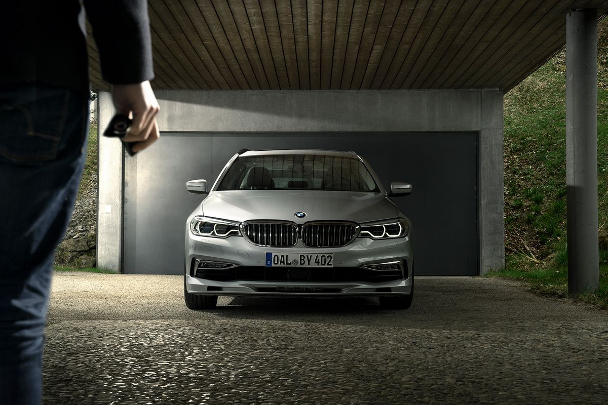 Alpina B5 Touring Bi-Turbo4 The Alpina B5 Bi-Turbo Touring Is The Fastest Series-Production Estate In The World
