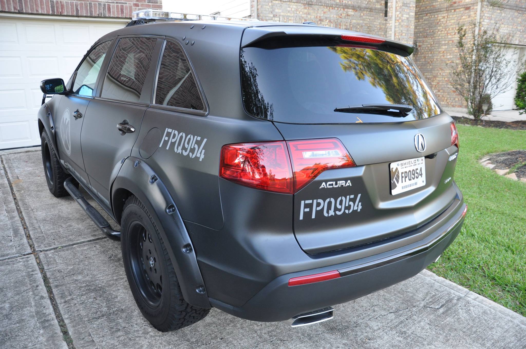 Acura-MDX-Marvel-11 Live Your Marvel Dream With S.H.I.E.L.D.’s Acura MDX From The Avengers