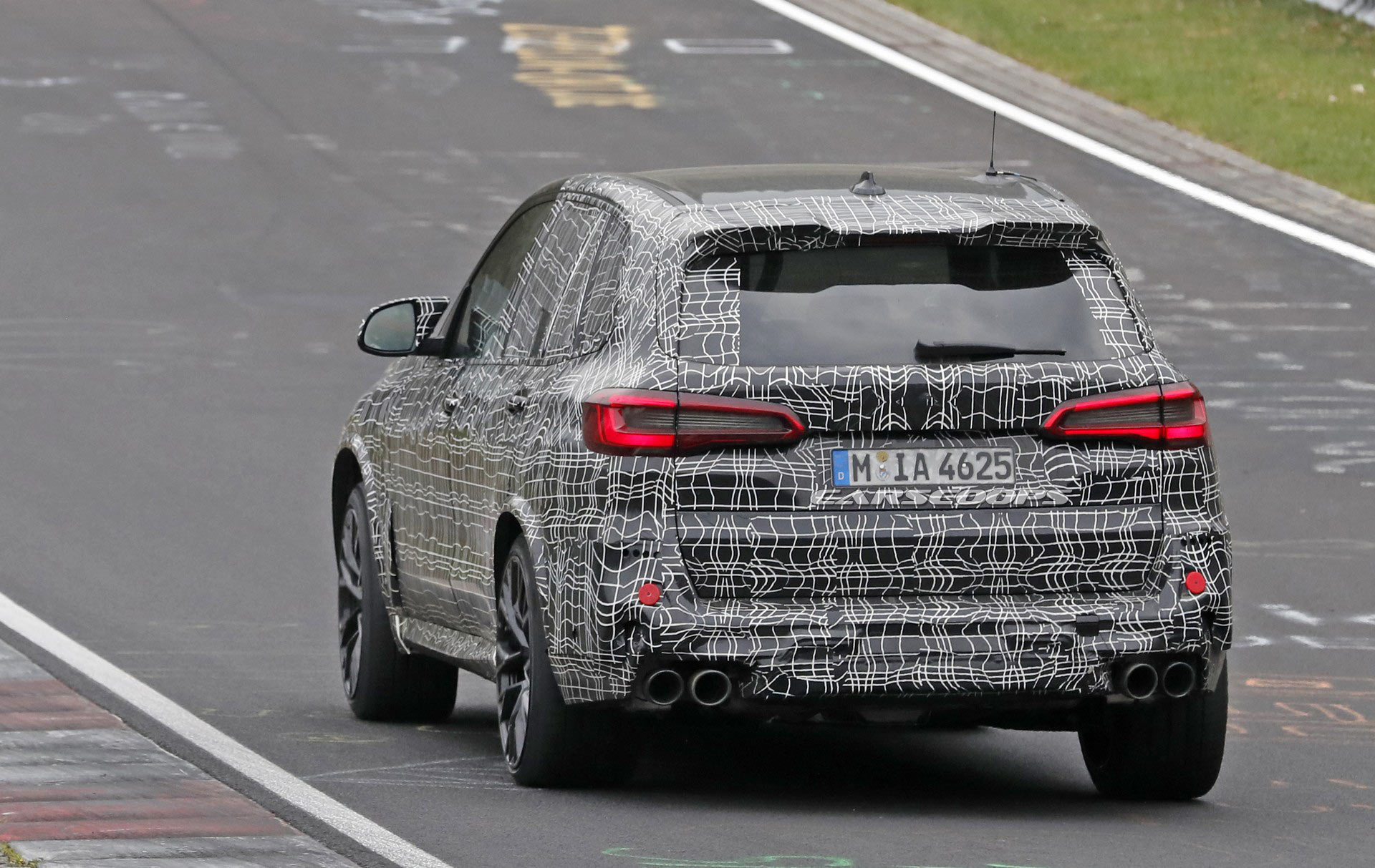 2020-BMW-X5-M-10 2020 BMW X5 M: An SUV For Both Nurburgring And Supermarket Rounds