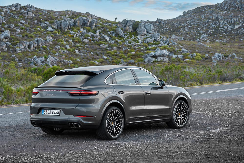 2019 porsche cayenne coupe china 9 New Porsche Cayenne Coupe Makes Its Public Debut