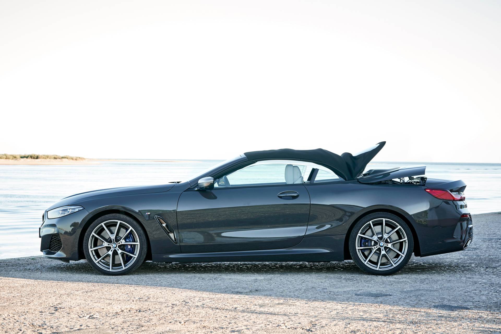 2019 BMW 8 Series Convertible 29 Get To Know The 2019 BMW 8 Series Convertible In 98 New Photos