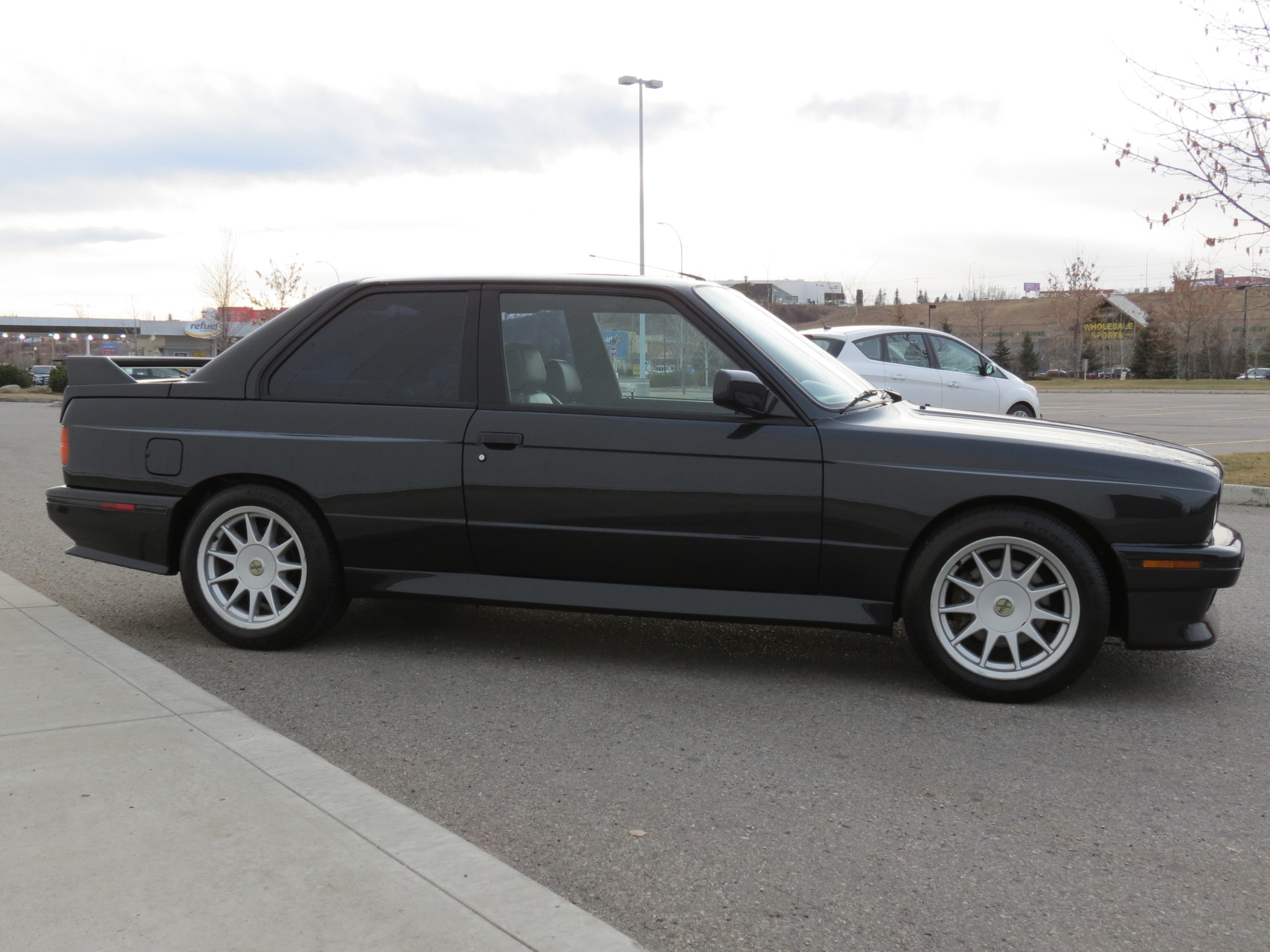 BMW-E30-M3-3 You Better Run If You Want To Get This 1988 BMW E30 M3