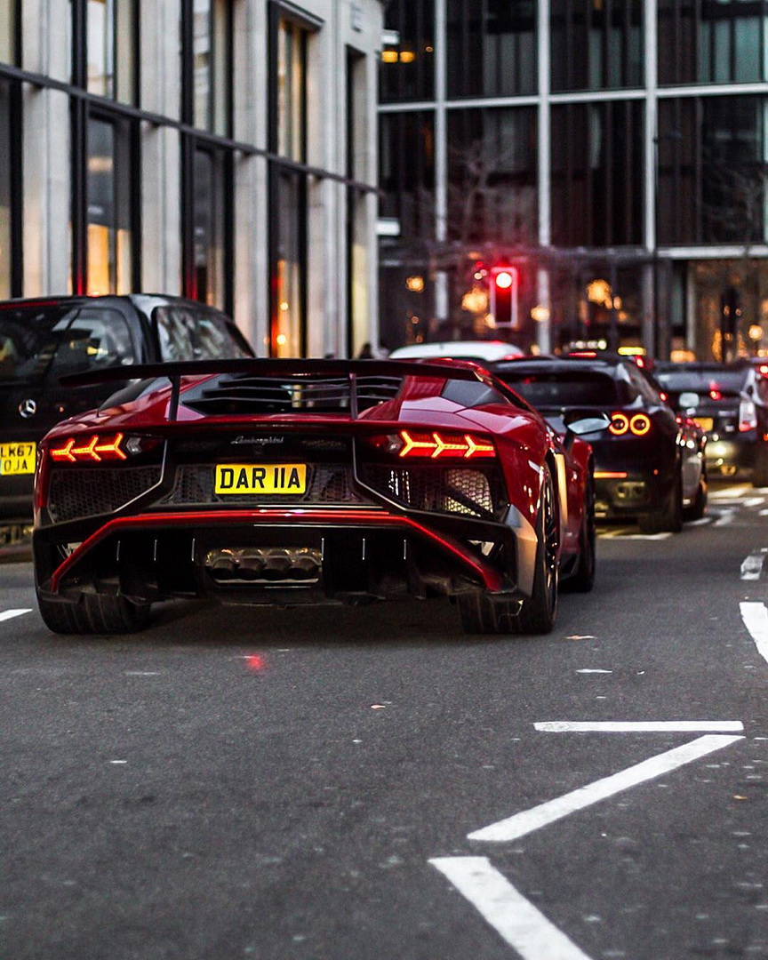 lamborghini aventador sv daria radionova 2 Young Russian Covers Her Lambo Aventador SV In 2 Million Swarovski Crystals