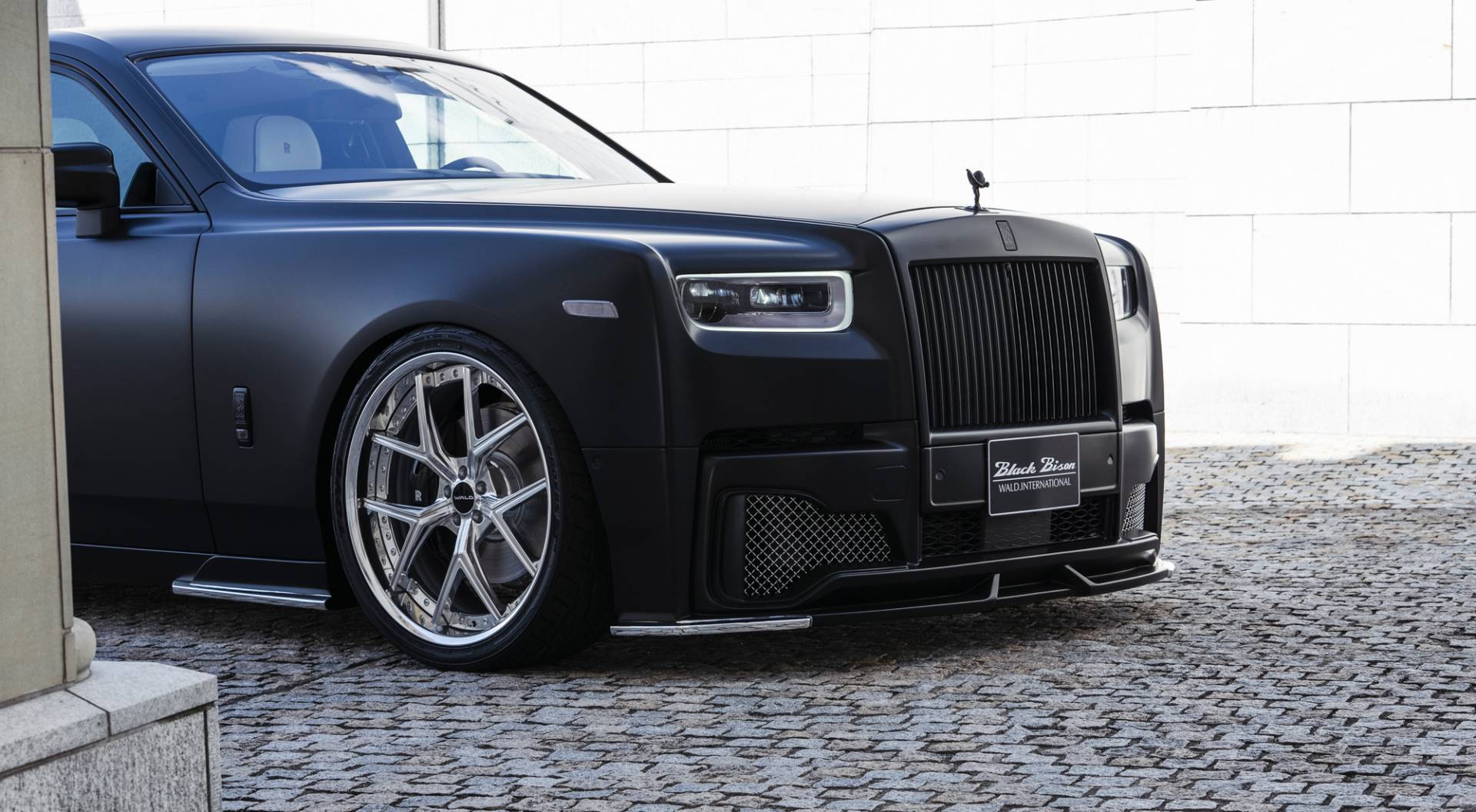 Rolls-Royce Phantom Wald Sports Line Black Bison Edition 6 Rolls-Royce Phantom Takes A Ride To The Dark Wald Side
