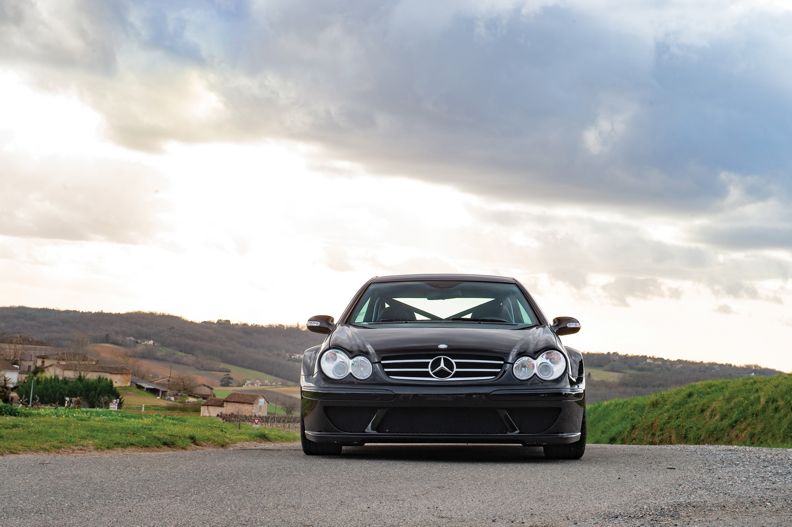 2005 mercedes-benz clk dtm 4 Mercedes-Benz CLK DTM Laughs In The Face Of The New AMG GT R