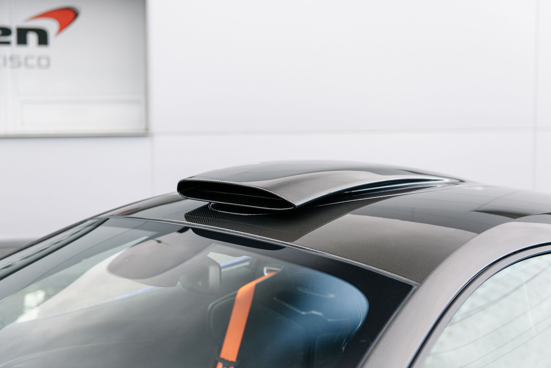 McLaren-600LT-Blue-28 This Vega Blue Example Might Be The Best-Looking McLaren 600LT We’ve Seen