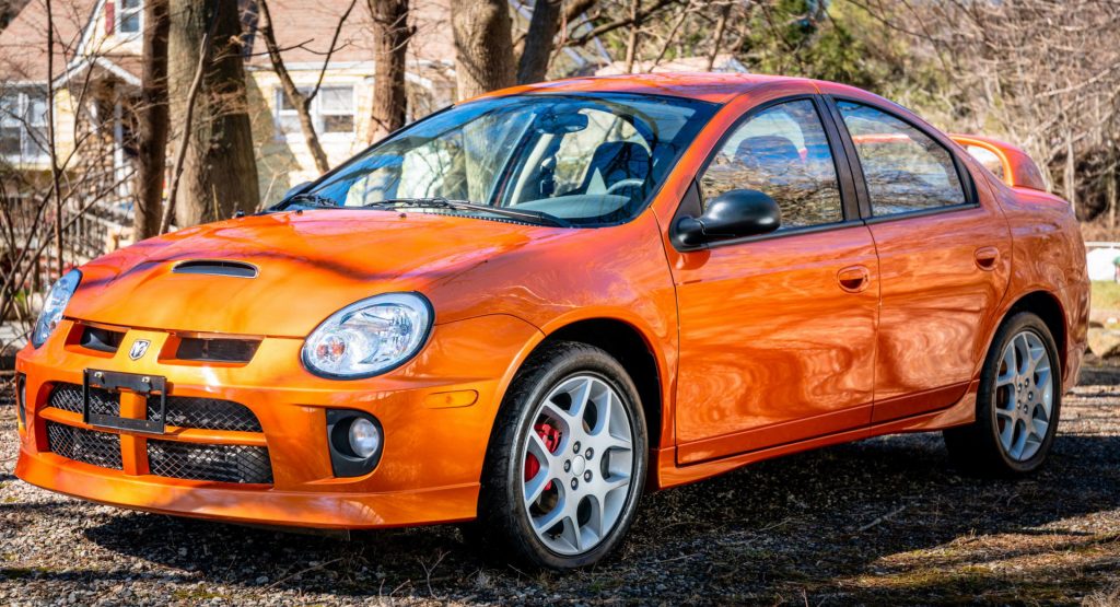  2005 Dodge Neon SRT-4 Has Just 2,900 Miles, Rare Orange Blast Paint