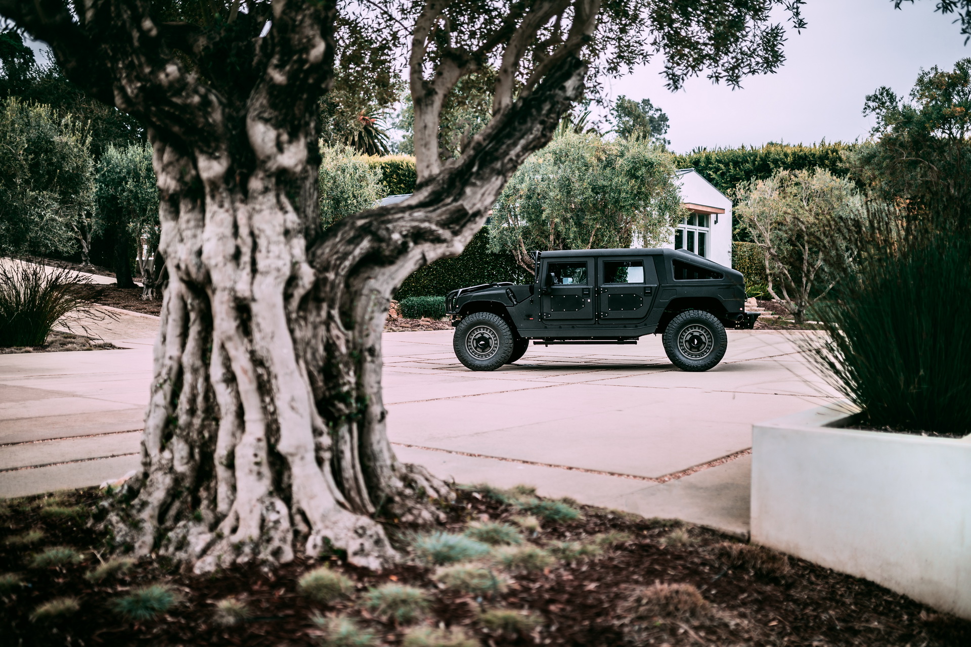 Mil-Spec-Automotive-Hummer-28 Mil-Spec’s Overhauled Hummer H1 Gets 500 HP, $295k Price Tag