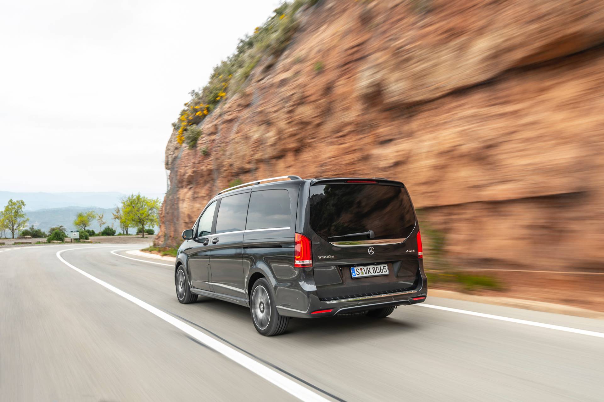 2019 Mercedes-Benz V-Class facelift 49 2019 V-Class: The Mercedes Of Minivans Reveals Updates In Mega Gallery