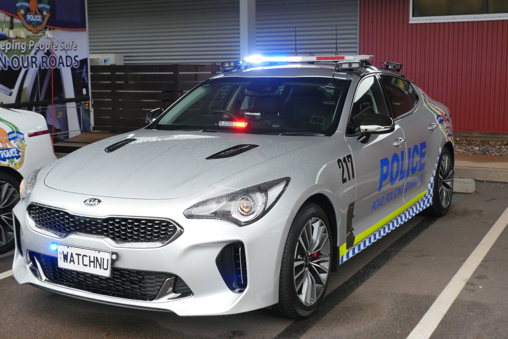 Police-Kia-Stinger-Australia-5 Australia’s Northern Territory Police Will Patrol Its Highways In Kia Stingers